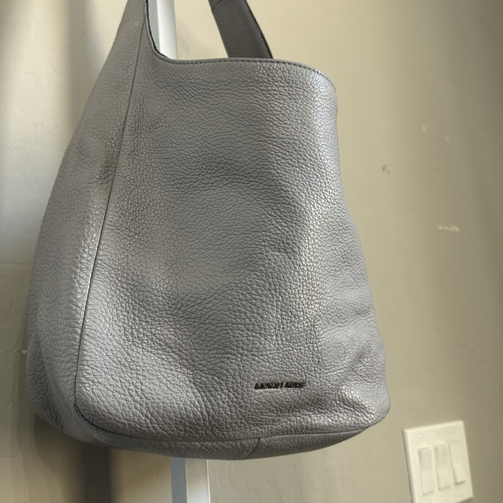 Michael Kors Shoulder Bag Purse Vintage Ergo Hobo Pebbled Gray Leather Tote Rare - Picture 2 of 11